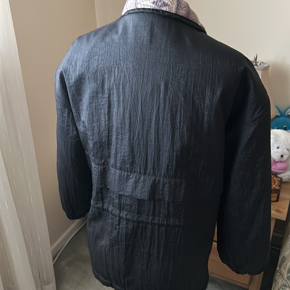 Fleece lined lightweight jacket - Picture 2 of 5